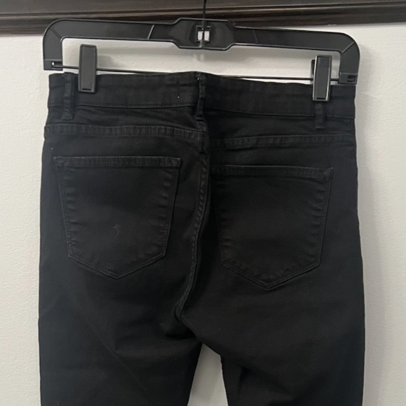 ZARA WOMAN STRAIGHT LEG SKINNY JEANS, SIZE US 8, BLACK - Picture 7 of 9